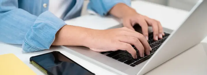 LinkedIn Scraping Solutions: Robust Advantage for Business