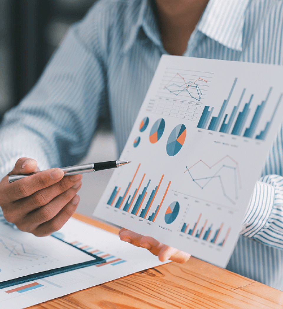Marketing data categories across platforms including ads, pricing, and reviews.
